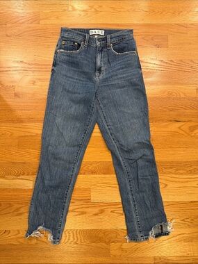 Daze High-Rise Straight Leg Cropped Jeans in Medium Blue